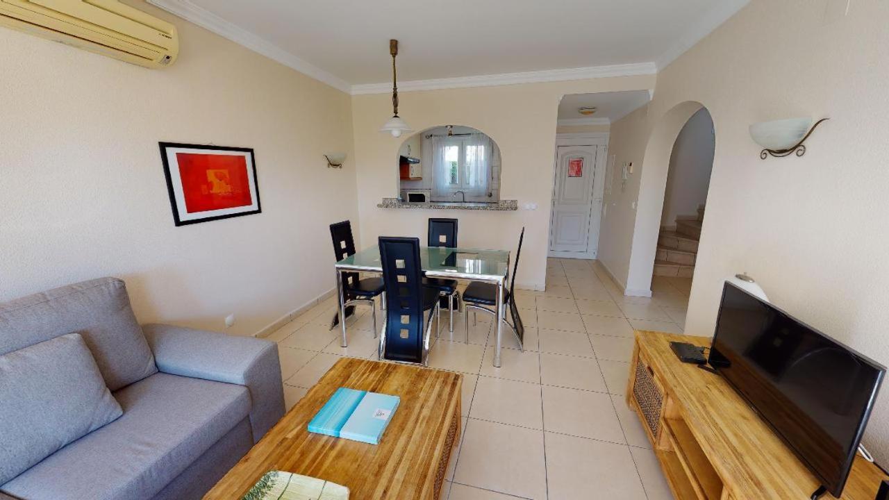 Apartamentos Y Villas Oliva Nova Golf Resort Extérieur photo